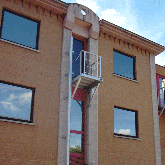 Mini-JOMY Retractable Foldout Ladder Mini-JOMY retractable foldout ladder animation.